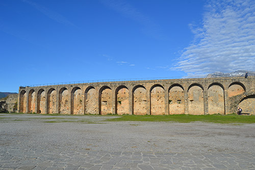 Cast-Arc-11